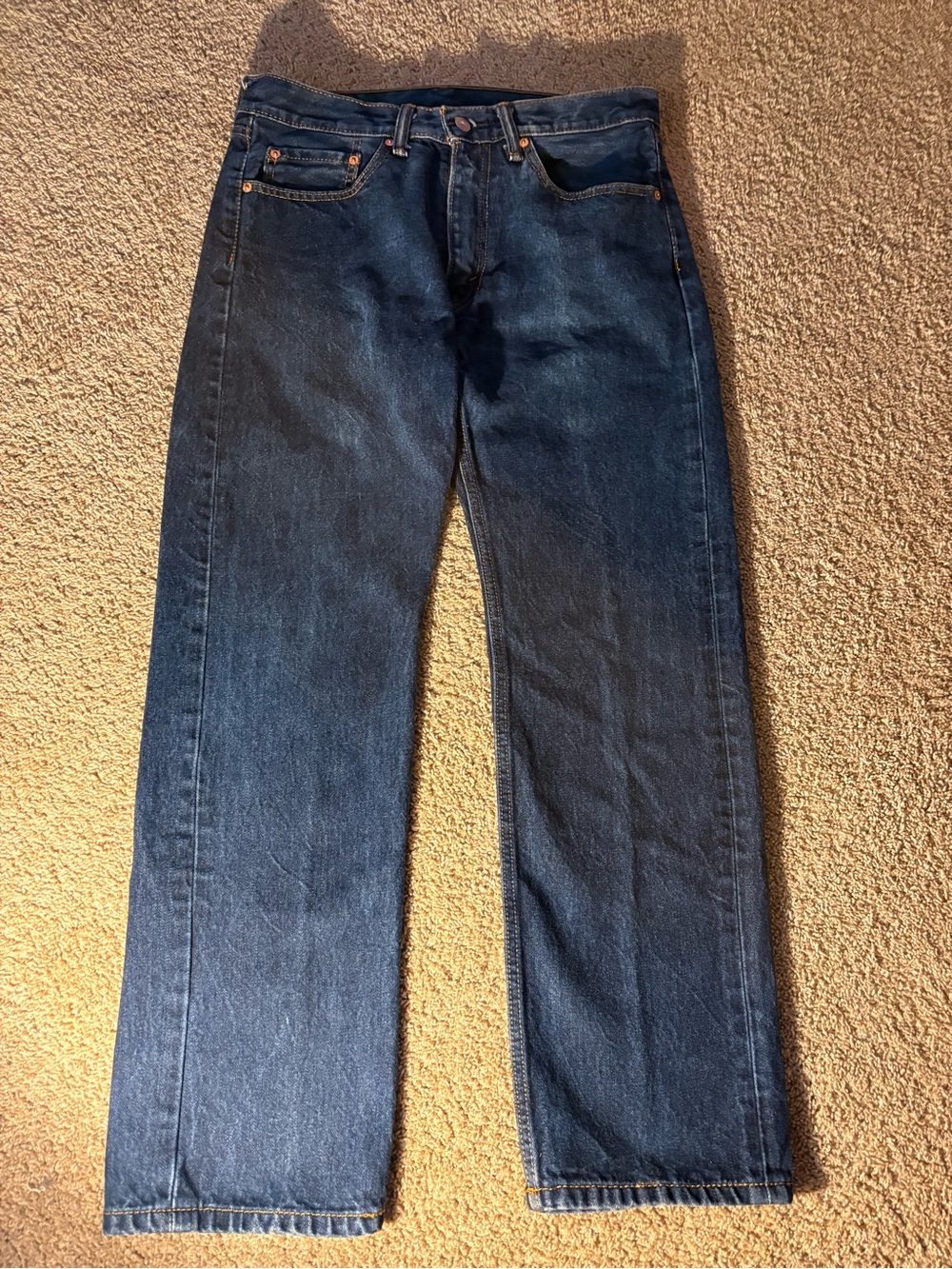 Levi's Dark Blue Straight Men's Jeans with Contrast Stitching